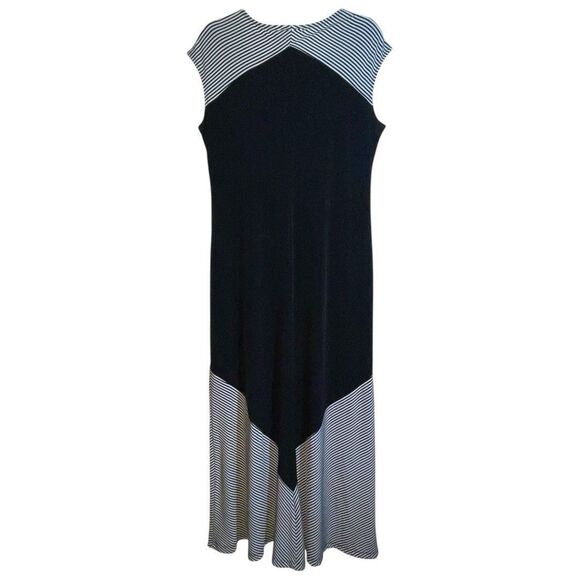 Chicos Blocked Striped Maxi Dress Black and White Pull Over V Neck Size 1 Medium - Picture 5 of 15